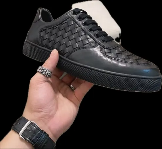 Men's men's shoes💰400【New style】🎍🎍⚠️BOTTEGA VENETA) BV fashionable and casual classic, classic on sale ⬆️⬆️! (High quality) only better than genuine products from counters! Top handcrafted woven decoration [strong]💯💯 Breathable mesh lining plus mixed sheepskin and original latex feet! Genuine rubber anti-slip outsole! ! Super comfortable! Welcome to compare the authentic products at the counter! 38 to 44 (45 can be customized